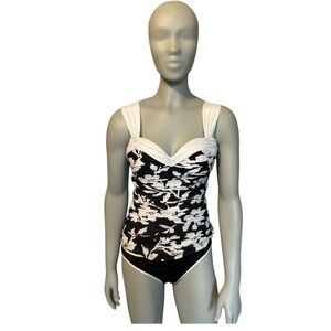 Miraclesuit Slimming Floral Tankini Top with Ruching Size 8